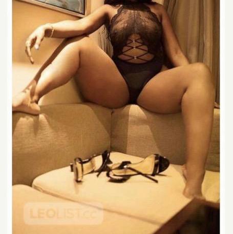  is Female Escorts. | Montreal | Quebec | Canada | AmorousHug