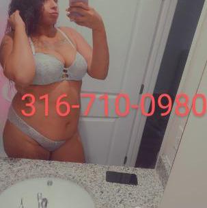  is Female Escorts. | Salina | Kansas | United States | AmorousHug