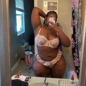  is Female Escorts. | Tacoma | Washington | United States | AmorousHug