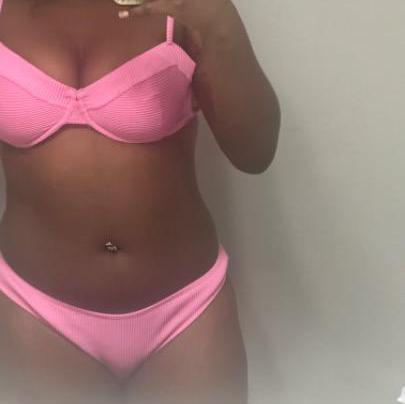  is Female Escorts. | Stillwater | Oklahoma | United States | AmorousHug