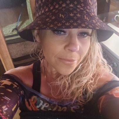  is Female Escorts. | Mohave County | Arizona | United States | AmorousHug