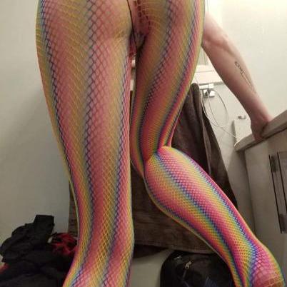  is Female Escorts. | Calgary | Alberta | Canada | AmorousHug