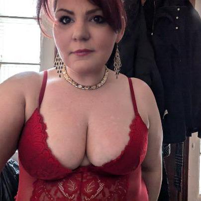  is Female Escorts. | Edmonton | Alberta | Canada | AmorousHug