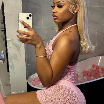  is Female Escorts. | Buffalo | New York | United States | AmorousHug