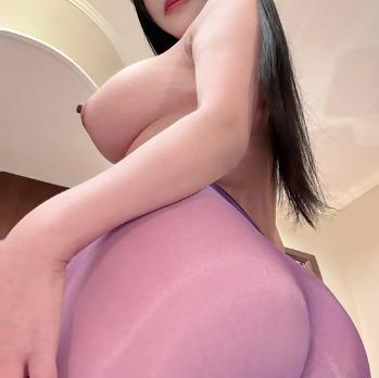  is Female Escorts. | San Fernando Valley | California | United States | AmorousHug