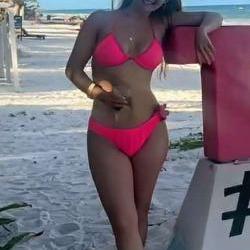  is Female Escorts. | Chicago | Illinois | United States | AmorousHug