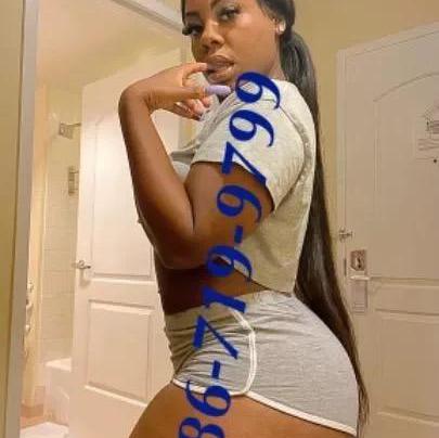  is Female Escorts. | Memphis | Tennessee | United States | AmorousHug