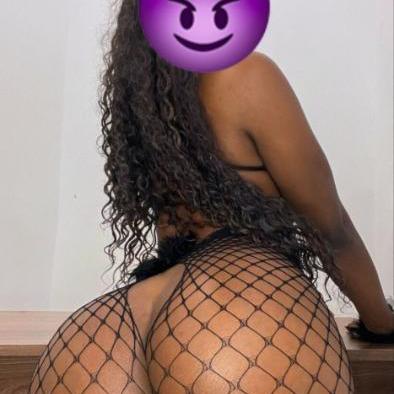  is Female Escorts. | Lowell | Massachusetts | United States | AmorousHug