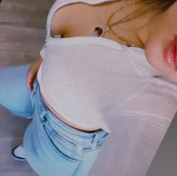  is Female Escorts. | St. Cloud | Minnesota | United States | AmorousHug