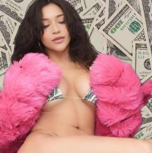  is Female Escorts. | Cincinnati | Ohio | United States | AmorousHug