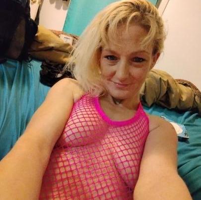  is Female Escorts. | Columbus | Ohio | United States | AmorousHug
