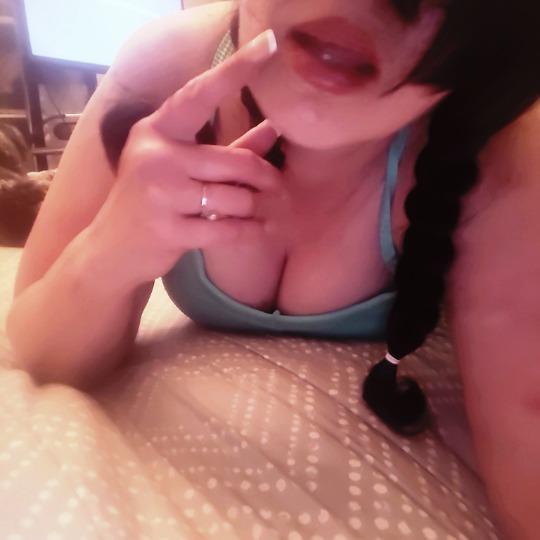  is Female Escorts. | Edmonton | Alberta | Canada | AmorousHug