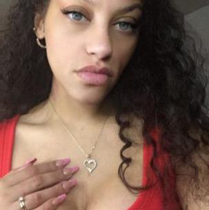  is Female Escorts. | Terre Haute | Indiana | United States | AmorousHug