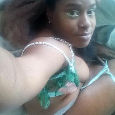  is Female Escorts. | St. Louis | Missouri | United States | AmorousHug