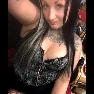  is Female Escorts. | Edmonton | Alberta | Canada | AmorousHug