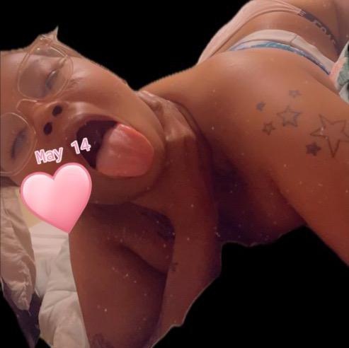  is Female Escorts. | Memphis | Tennessee | United States | AmorousHug
