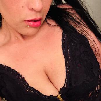  is Female Escorts. | Ventura | California | United States | AmorousHug