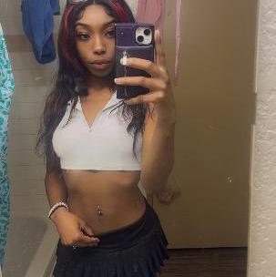  is Female Escorts. | Phoenix | Arizona | United States | AmorousHug