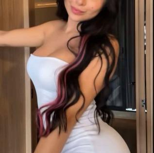  is Female Escorts. | San Fernando Valley | California | United States | AmorousHug