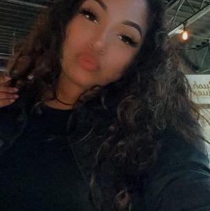  is Female Escorts. | Mankato | Minnesota | United States | AmorousHug