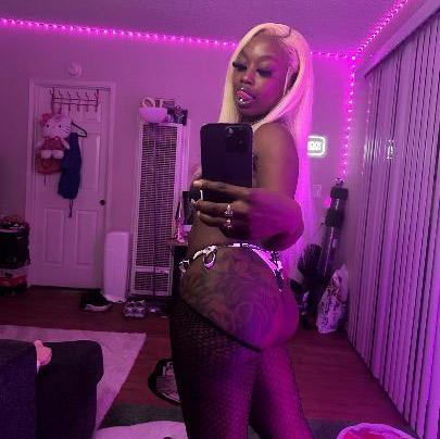  is Female Escorts. | San Fernando Valley | California | United States | AmorousHug