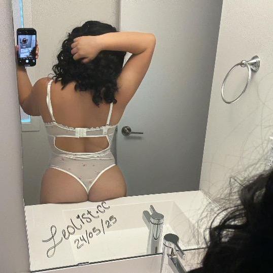  is Female Escorts. | Thunder Bay | Ontario | Canada | AmorousHug