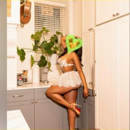  is Female Escorts. | West Palm Beach | Florida | United States | AmorousHug