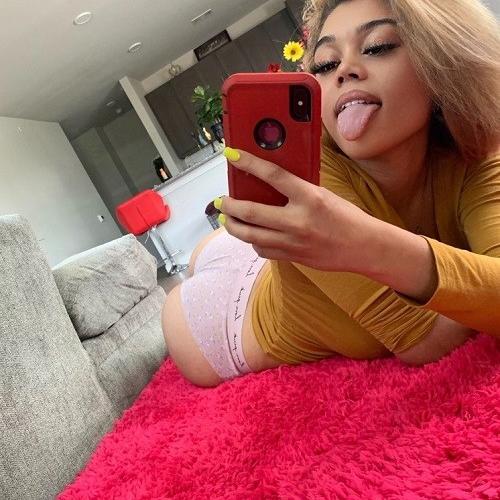  is Female Escorts. | Fredericksburg | Virginia | United States | AmorousHug