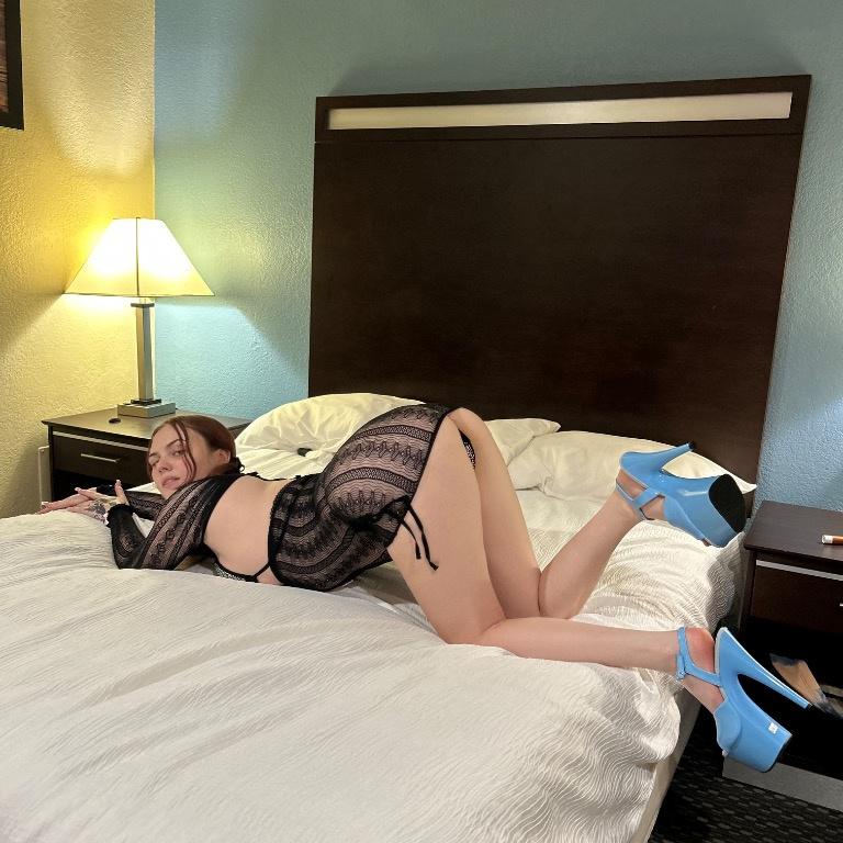  is Female Escorts. | Palm Springs | California | United States | AmorousHug