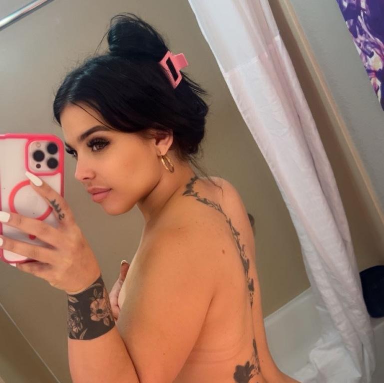  is Female Escorts. | San Antonio | Texas | United States | AmorousHug