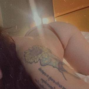  is Female Escorts. | Monterey | California | United States | AmorousHug