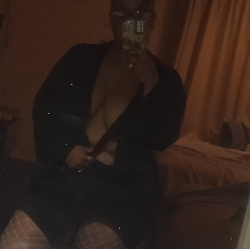 is Female Escorts. | Biloxi | Mississippi | United States | AmorousHug
