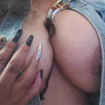  is Female Escorts. | Knoxville | Tennessee | United States | AmorousHug