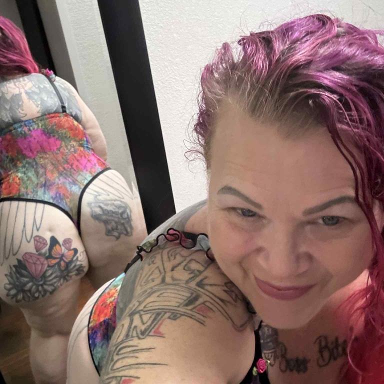  is Female Escorts. | Baton Rouge | Louisiana | United States | AmorousHug