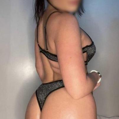  is Female Escorts. | Boston | Massachusetts | United States | AmorousHug