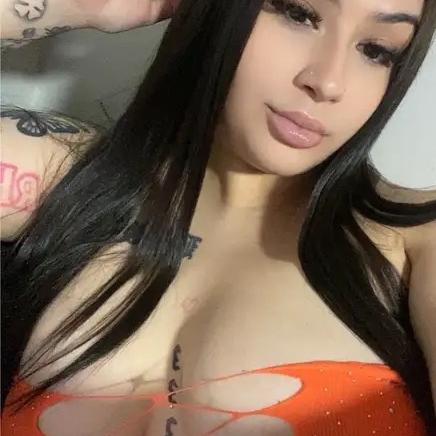  is Female Escorts. | Minot | North Dakota | United States | AmorousHug