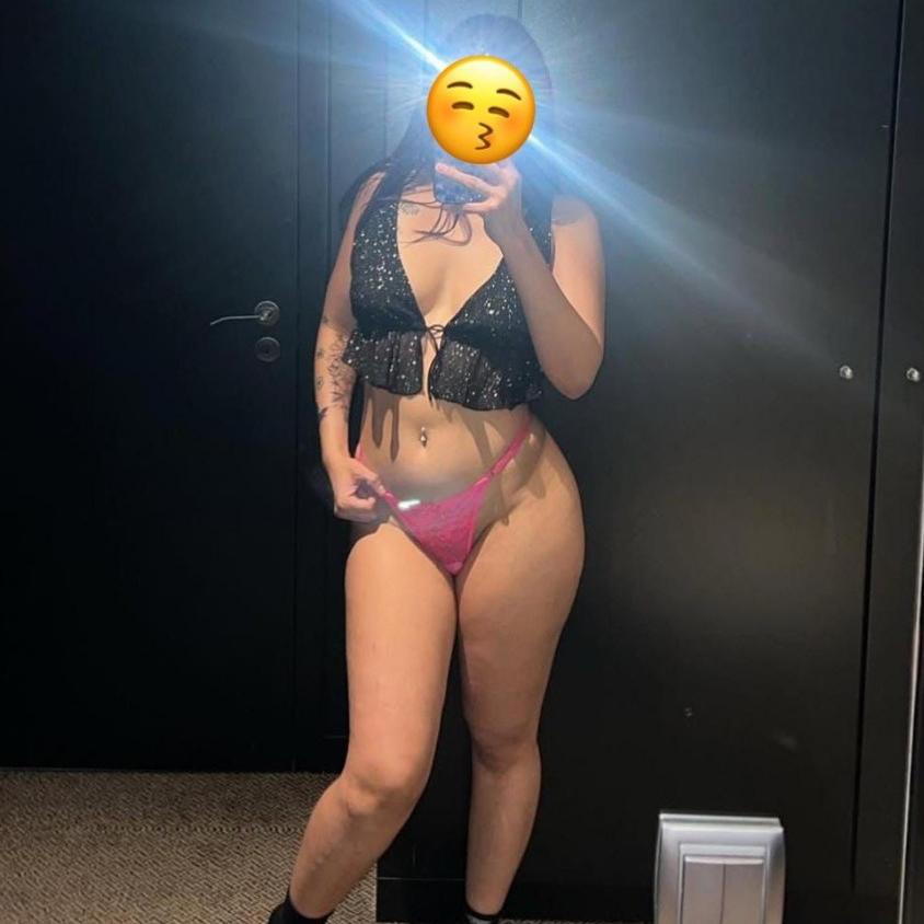  is Female Escorts. | Los Angeles | California | United States | AmorousHug