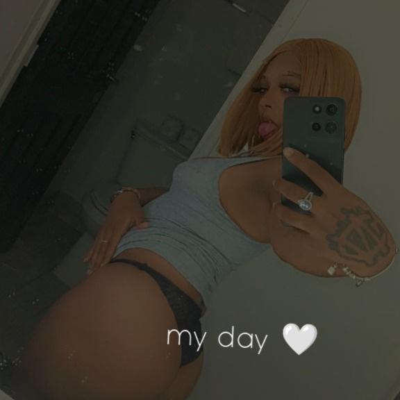  is Female Escorts. | Nashville | Tennessee | United States | AmorousHug