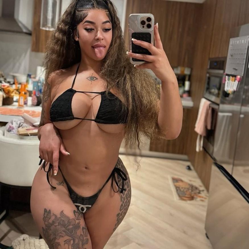  is Female Escorts. | Redding | California | United States | AmorousHug