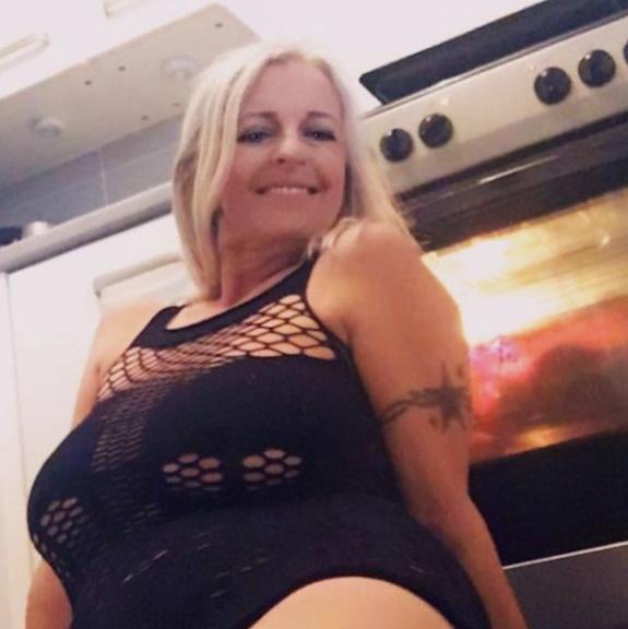  is Female Escorts. | Santa Maria | California | United States | AmorousHug