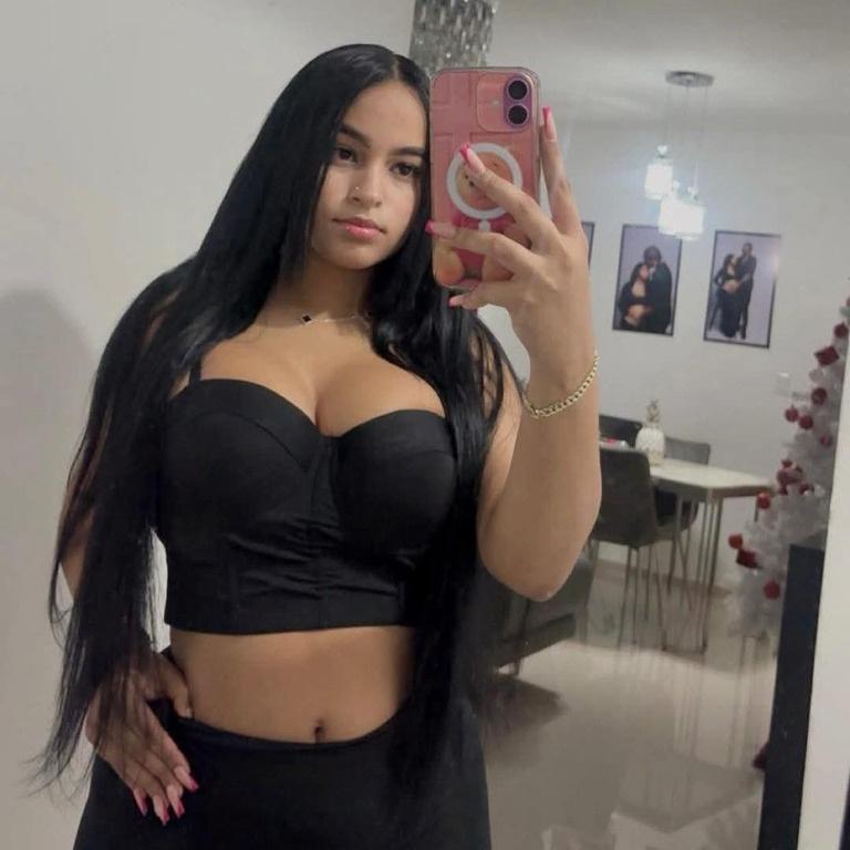  is Female Escorts. | Mankato | Minnesota | United States | AmorousHug