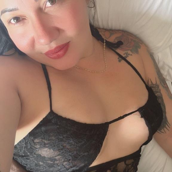  is Female Escorts. | Nashville | Tennessee | United States | AmorousHug