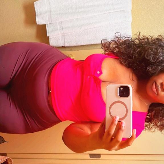  is Female Escorts. | Mobile | Alabama | United States | AmorousHug