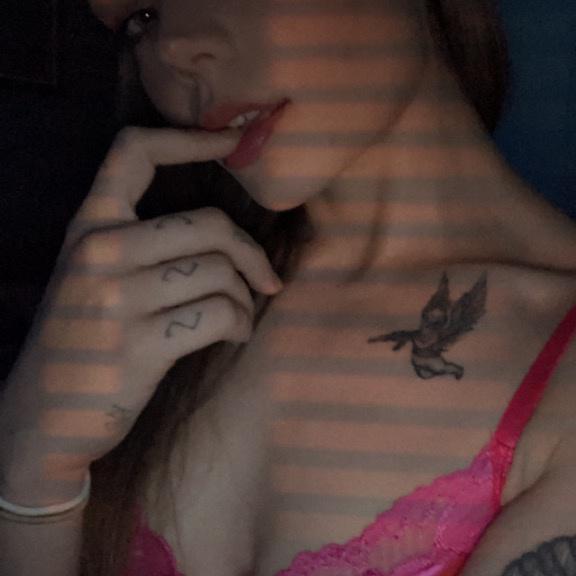  is Female Escorts. | Pensacola | Florida | United States | AmorousHug