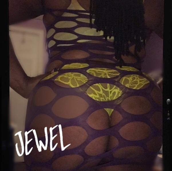  is Female Escorts. | Calgary | Alberta | Canada | AmorousHug