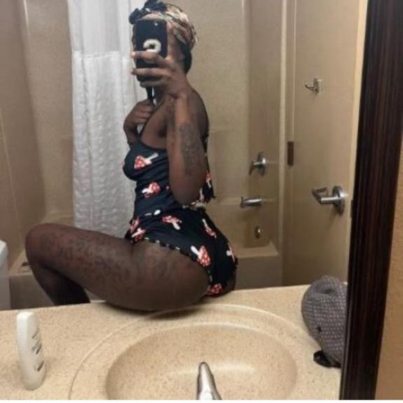  is Female Escorts. | Philadelphia | Pennsylvania | United States | AmorousHug