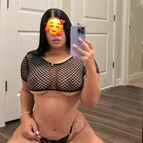  is Female Escorts. | San Fernando Valley | California | United States | AmorousHug