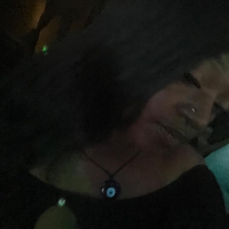  is Female Escorts. | South Bend | Indiana | United States | AmorousHug