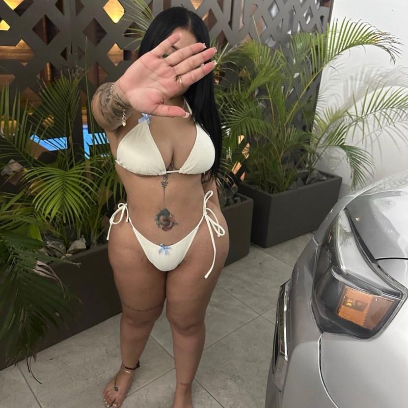  is Female Escorts. | San Fernando Valley | California | United States | AmorousHug