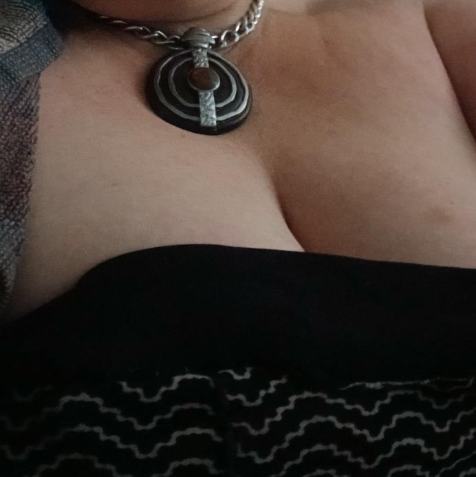  is Female Escorts. | Brantford | Ontario | Canada | AmorousHug